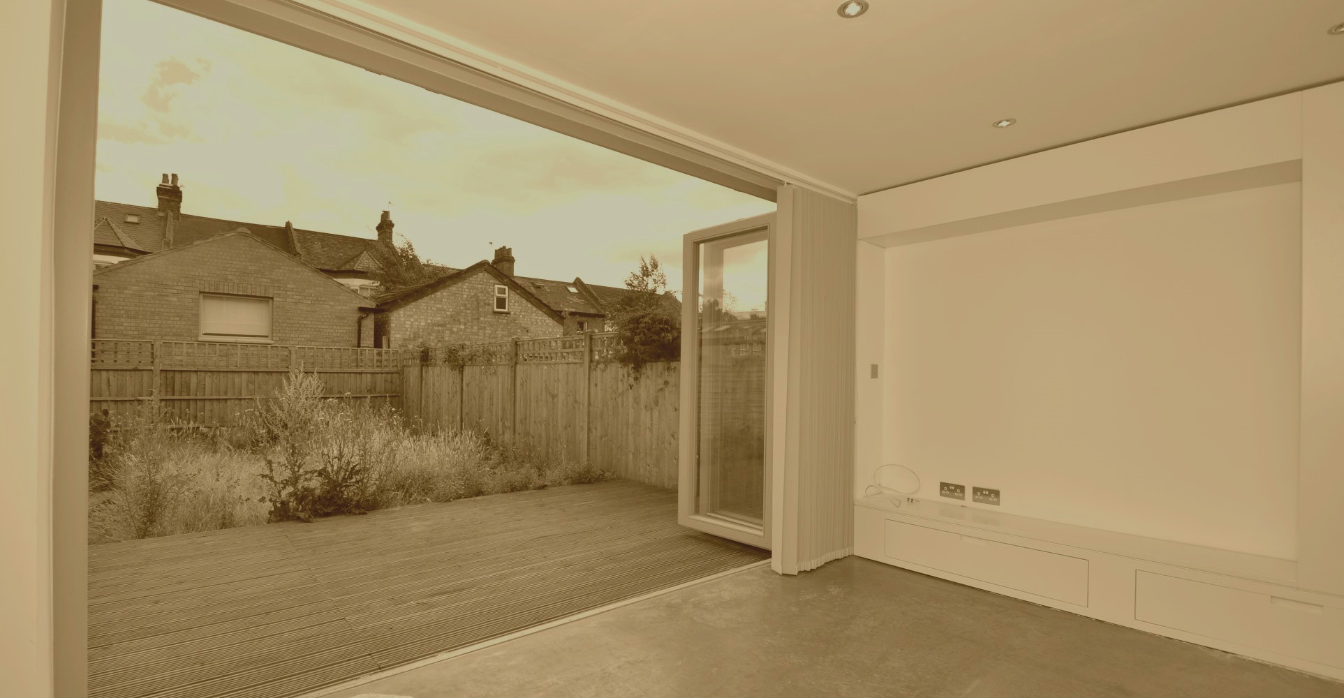 Slider, Glaziers in Manor Park, E12